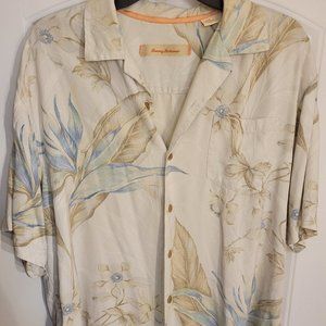 100% Silk Tommy Bahama camp shirt